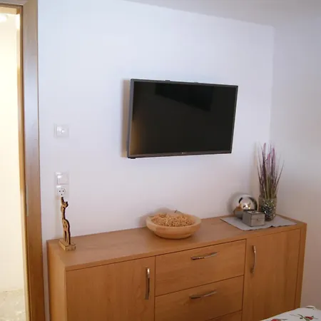 Appartamento Haus Elena *